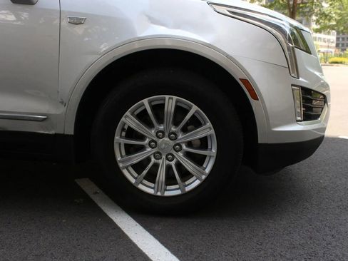 Used 2018 Cadillac XT5 AWD image 4