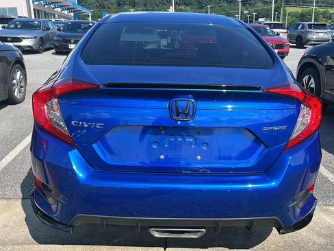 Used 2021 Honda Civic Sport image 3