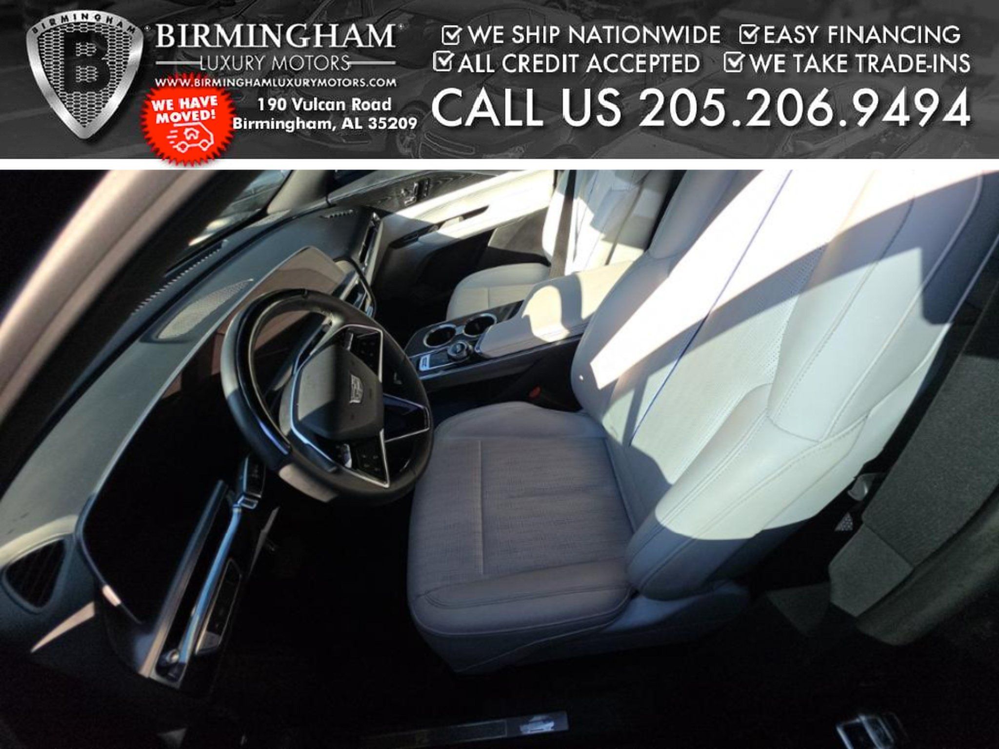 Used 2024 Cadillac Lyriq Luxury w/ LPO, Floor Liner Package RWD image 2
