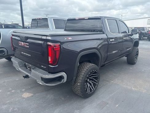 Used 2023 GMC Sierra 1500 SLT w/ SLT Premium Package AWD/4WD image 5