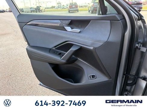 New 2026 Volkswagen Tiguan SE image 22