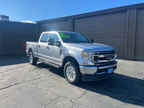 Used 2021 Ford F250 XLT image 1