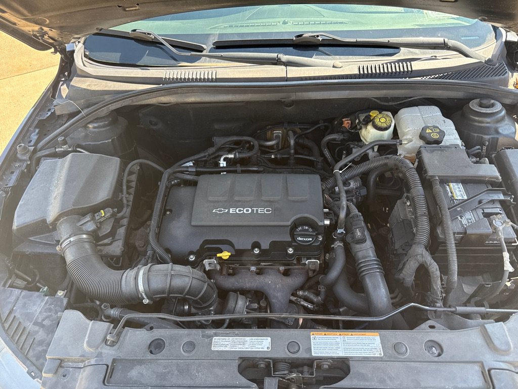 Used 2011 Chevrolet Cruze LT FWD image 18