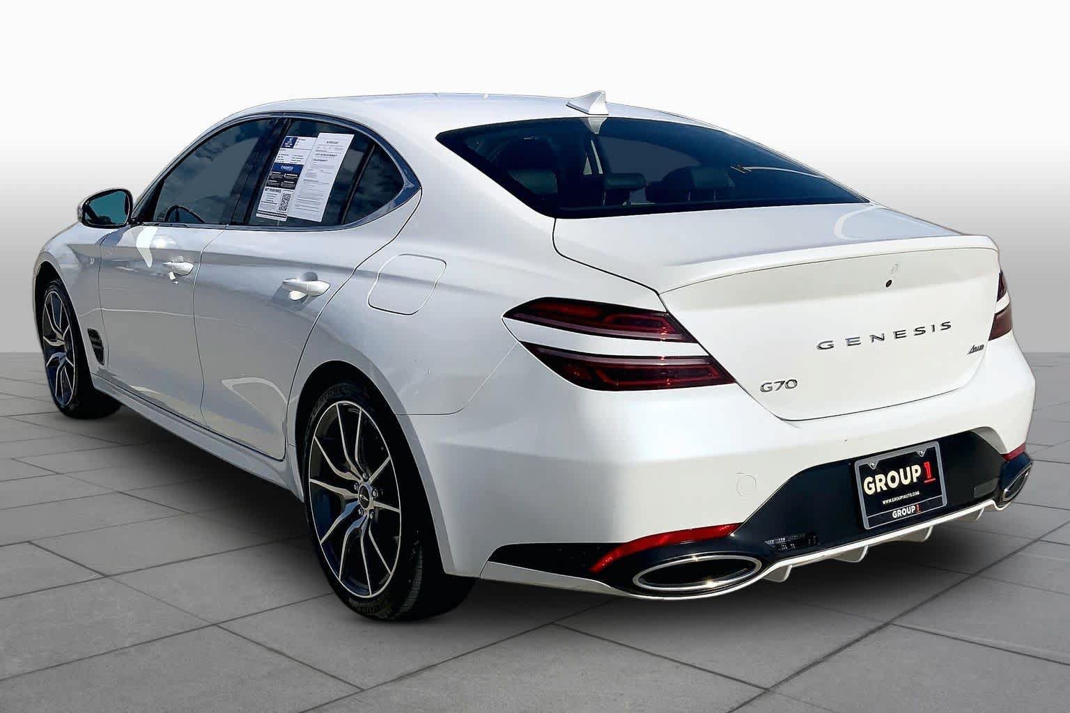 Used 2025 Genesis G70 2.5T AWD/4WD image 12
