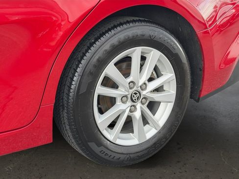 Used 2025 Toyota Camry LE FWD image 27