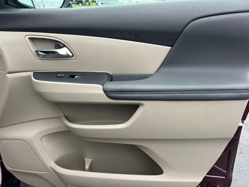 Used 2014 Honda Odyssey EX-L image 21