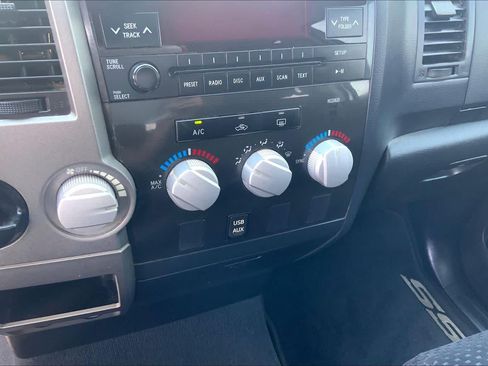 Used 2013 Toyota Tundra 2WD CrewMax w/ Tow Pkg image 35