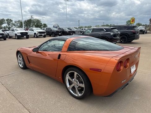 Used 2009 Chevrolet Corvette Coupe w/ Roof Package RWD image 5