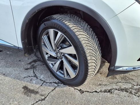 Used 2019 Nissan Murano SL w/ Cargo Package image 38