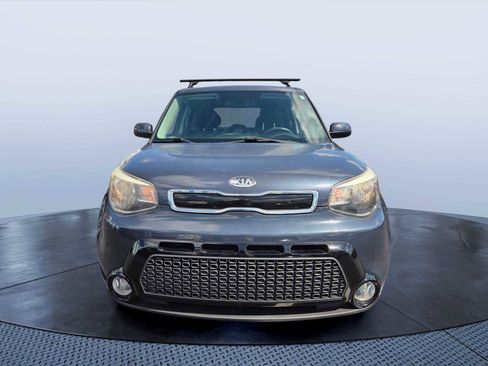 Used 2016 Kia Soul + FWD image 8