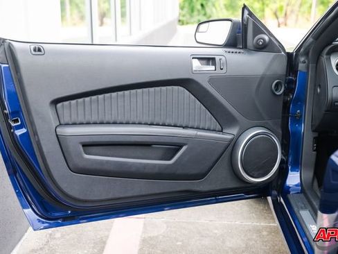 Used 2013 Ford Mustang Shelby GT500 RWD image 70