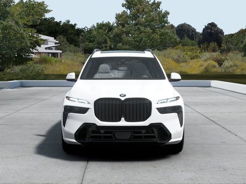 New 2027 BMW X7 xDrive40i w/ M Sport Package AWD/4WD image 3