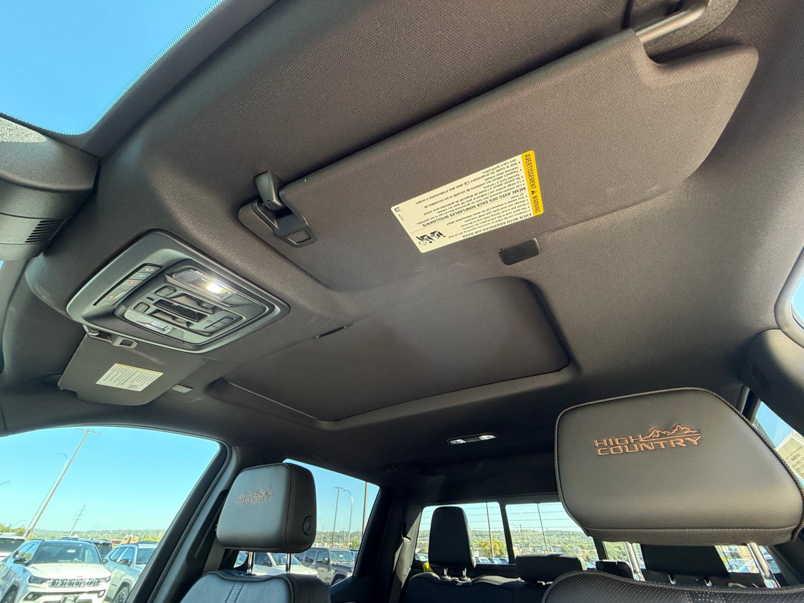 Used 2025 Chevrolet Silverado 1500 High Country w/ Midnight Edition AWD/4WD image 44