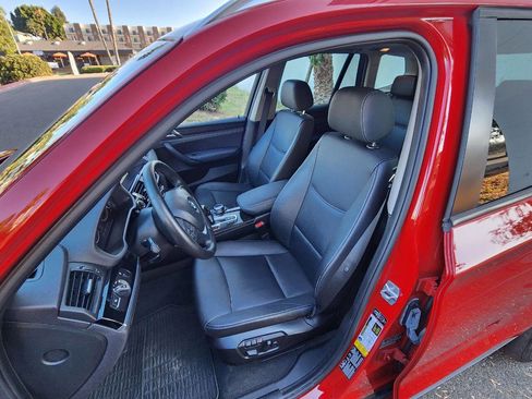 Used 2015 BMW X3 xDrive28i image 16