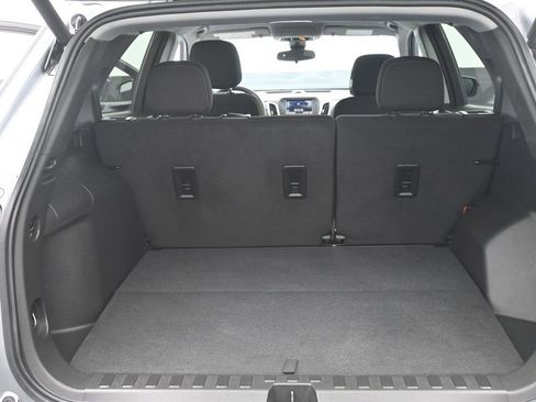 Certified 2024 Chevrolet Equinox LT FWD image 16