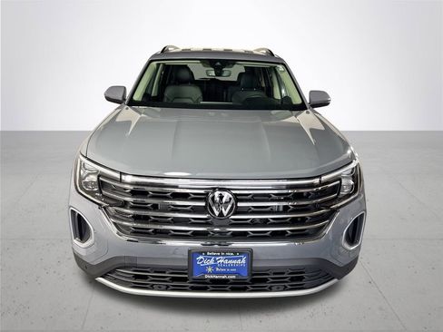 New 2026 Volkswagen Atlas SE image 3