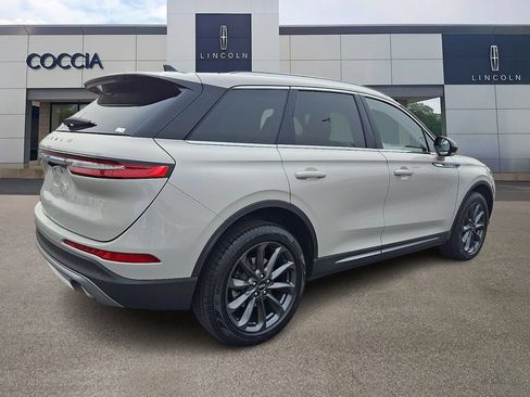 Certified 2021 Lincoln Corsair AWD w/ Premium Package image 4