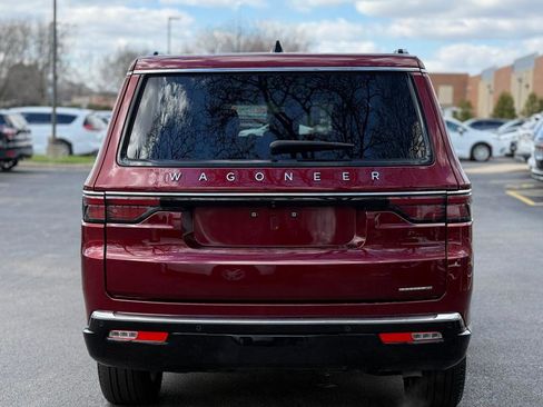Used 2024 Jeep Wagoneer L Series III w/ Flexible Seating Group image 6