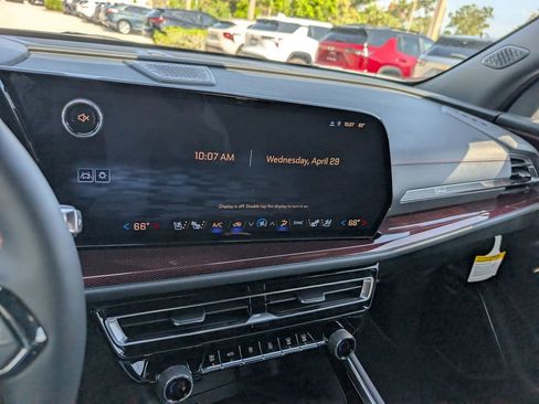 New 2026 Chevrolet Traverse RS FWD image 21