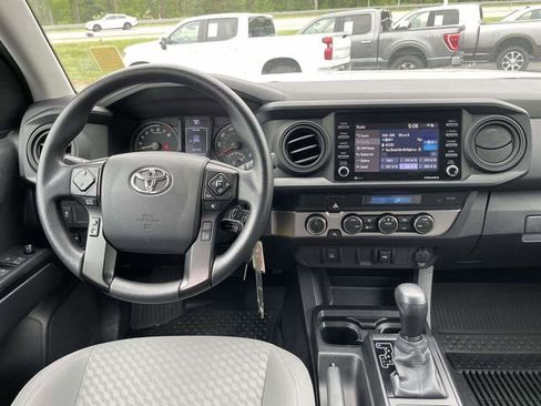 Used 2023 Toyota Tacoma SR AWD/4WD image 14