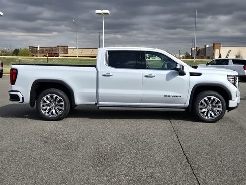 New 2026 GMC Sierra 1500 Denali w/ Denali Reserve Package image 45