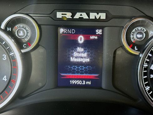 Used 2024 RAM 3500 Tradesman w/ Chrome Appearance Group AWD/4WD image 15