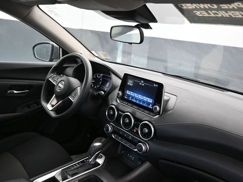 Used 2024 Nissan Sentra SV image 12
