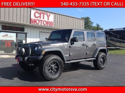 Used 2017 Jeep Wrangler Unlimited Rubicon w/ Cold Weather Group