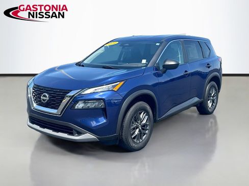 Used 2023 Nissan Rogue S FWD image 39