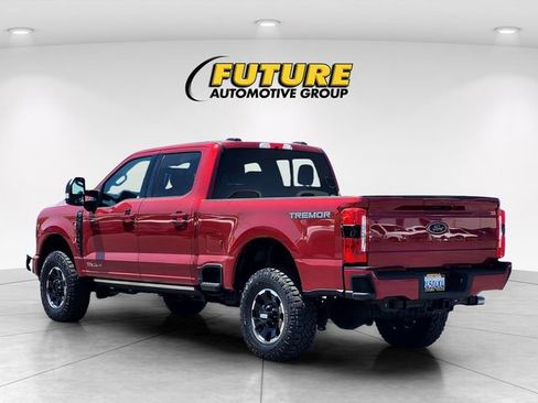 Certified 2025 Ford F250 Lariat w/ Tremor Off-Road Package AWD/4WD image 6