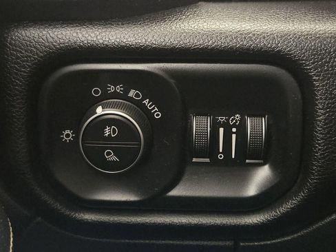 Used 2022 RAM 2500 Laramie AWD/4WD image 21