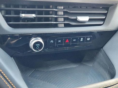 New 2026 Ford Explorer Tremor w/ Tremor Convenience Package image 19