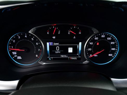 Used 2019 Chevrolet Traverse RS image 38