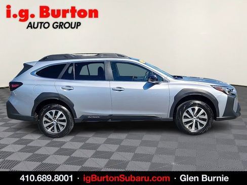 Certified 2024 Subaru Outback Premium AWD/4WD image 7