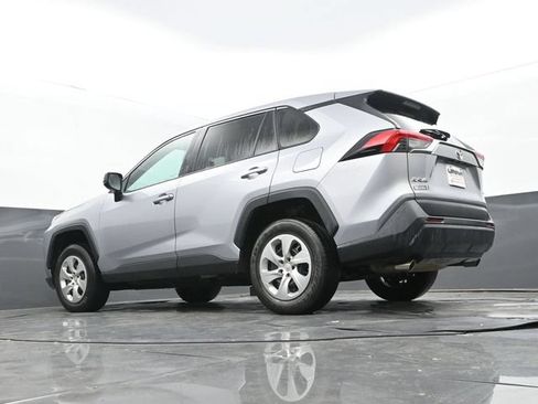 Used 2023 Toyota RAV4 LE FWD image 10