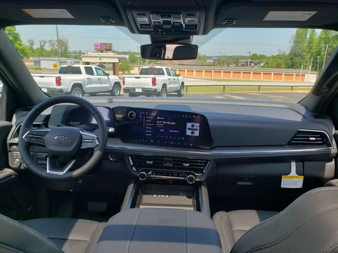 New 2026 Chevrolet Tahoe Z71 w/ Comfort Package image 38