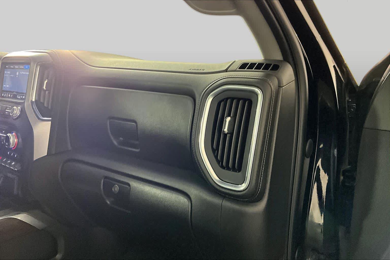 Used 2021 GMC Sierra 1500 SLT RWD image 16