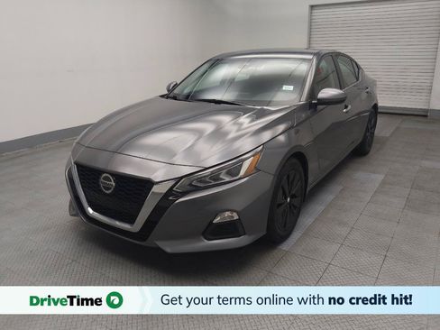 Used 2021 Nissan Altima 2.5 SV FWD image 1