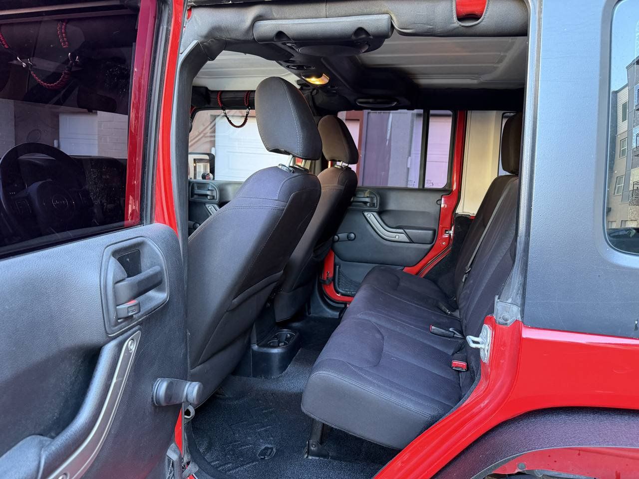 Used 2014 Jeep Wrangler Unlimited Sport w/ Connectivity Group AWD/4WD image 20