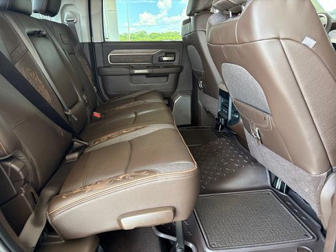 New 2026 RAM 3500 Longhorn AWD/4WD image 19