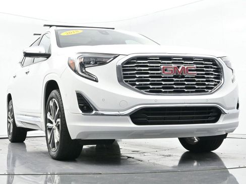 Used 2018 GMC Terrain Denali w/ Advanced Safety Package image 47
