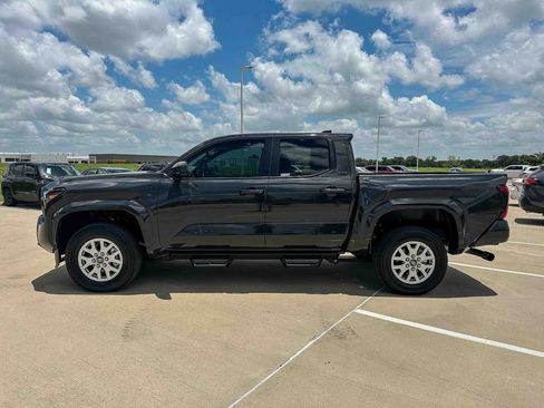 Used 2026 Toyota Tacoma SR5 RWD image 6