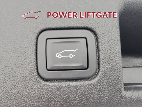 Used 2024 Chevrolet Equinox LT w/ LPO, Floor Liner Package FWD image 29