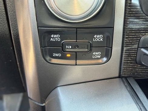 Used 2017 RAM 1500 Limited image 17