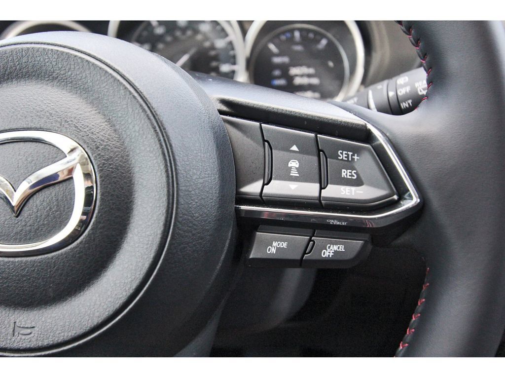 Used 2025 MAZDA CX-5 Carbon Edition AWD/4WD image 16