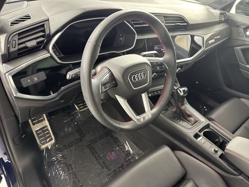 Used 2025 Audi Q3 2.0T Premium Plus w/ Premium Plus Package AWD/4WD image 23