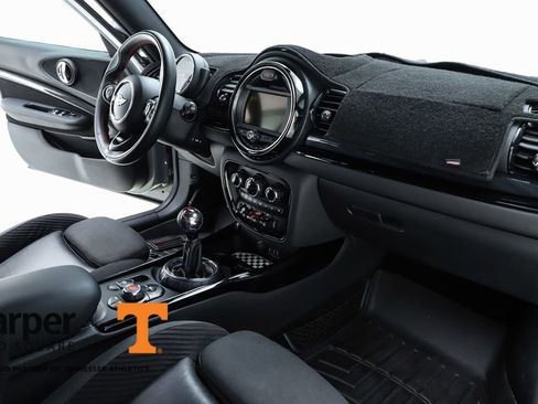 Used 2016 MINI Cooper Clubman S image 32