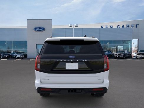 New 2026 Ford Expedition Max Active AWD/4WD image 8
