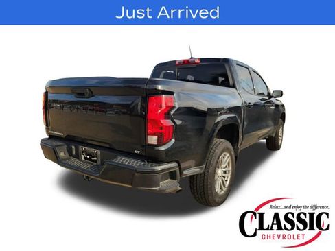 Used 2023 Chevrolet Colorado LT w/ LT Convenience Package image 9