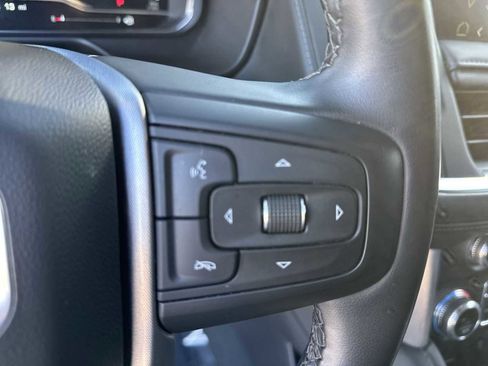 Used 2024 GMC Yukon SLE AWD/4WD image 24